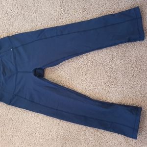 Women CALIA by Carrie Underwood leggings size Small in dark blue leggings